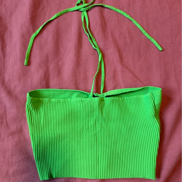 Vibrant Green Ribbed Knit Top - Picture 3 of 3